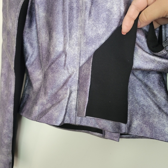 BCBGMAXAZRIA Women's Purple Jacket Size Small New - Picture 6 of 14